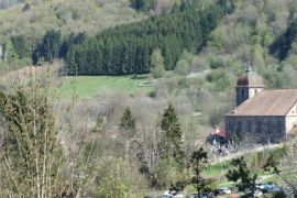vue de l'\u00e9glise de  Fresse