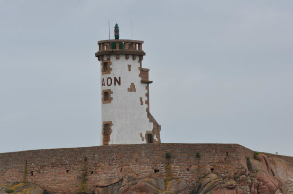 le phare  du Paon