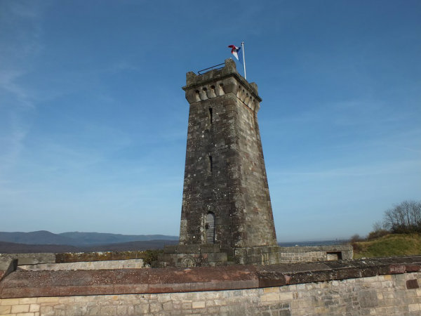 le \\\"phare\\\"" du fort de la Miotte"